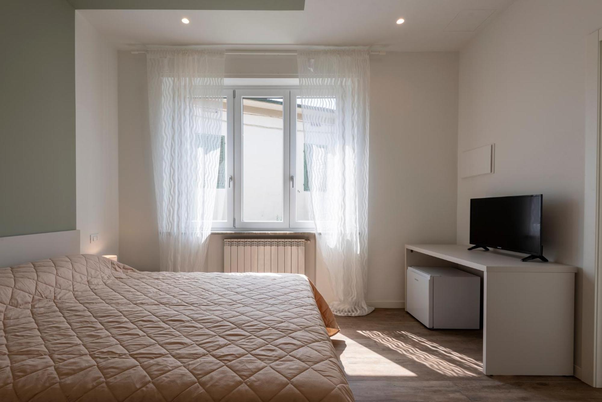 Iarsera Rooms And Apartment Lucca Eksteriør bilde