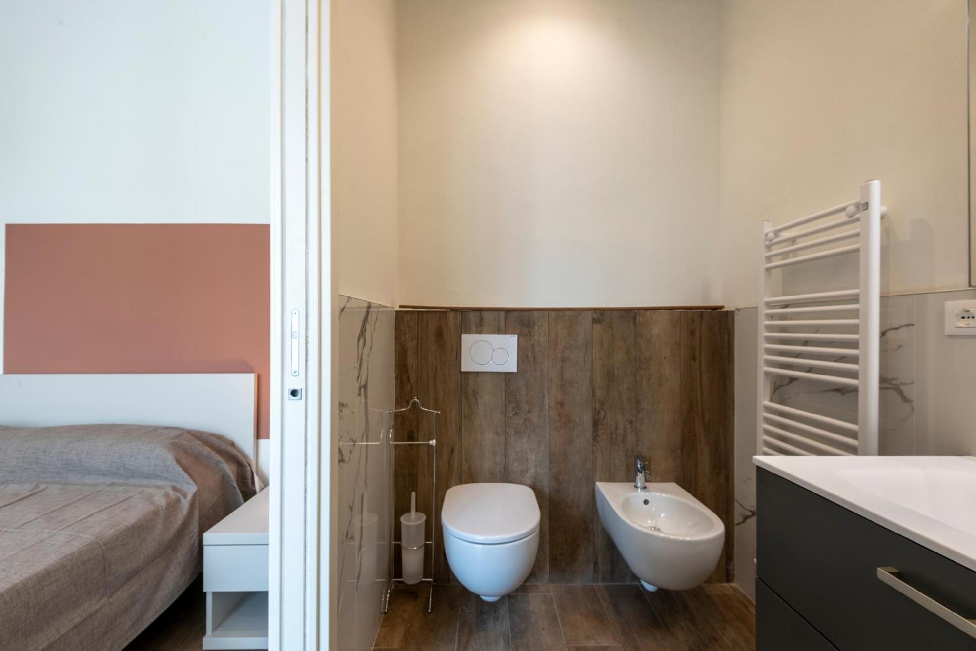 Iarsera Rooms And Apartment Lucca Eksteriør bilde